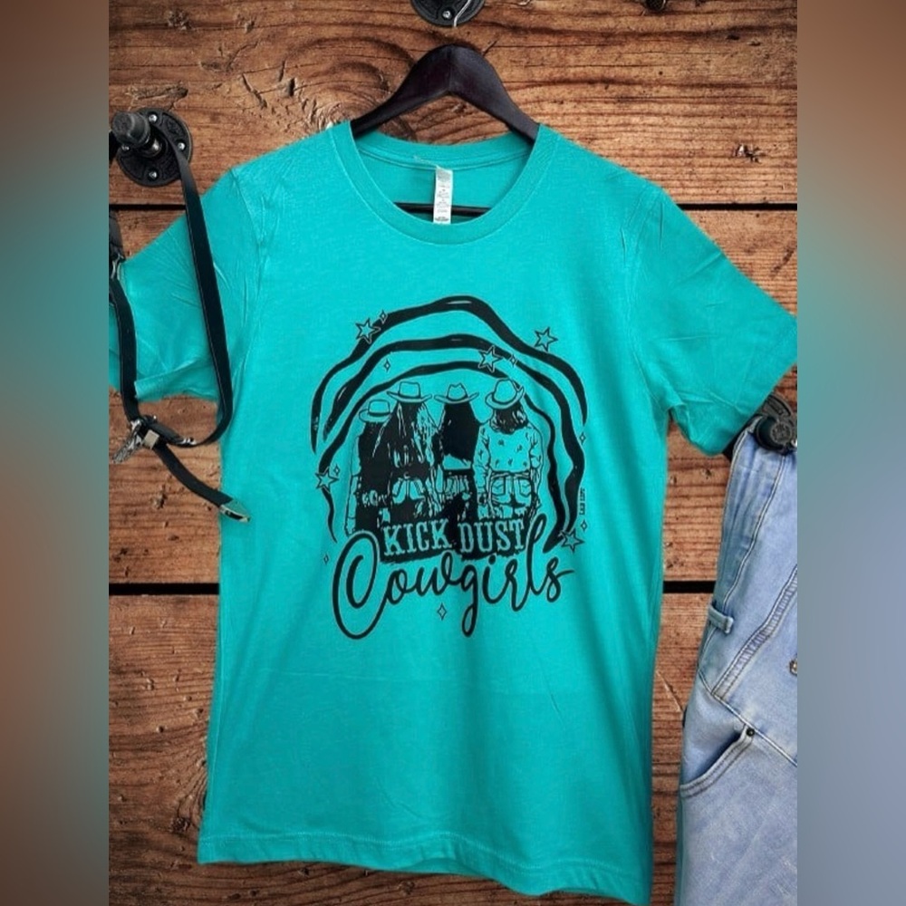 Graphic Kick Dust Cowgirls Teal Women's T-Shirt NWT